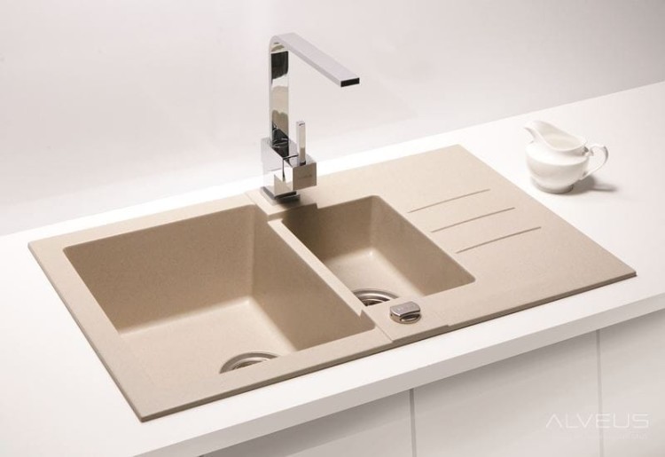 ee83368cd5bd7f5cd0be6f8fcb72ac44