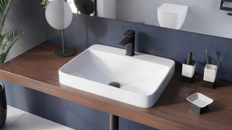 f9c0e5babbe56014f461c2e89cf4524b