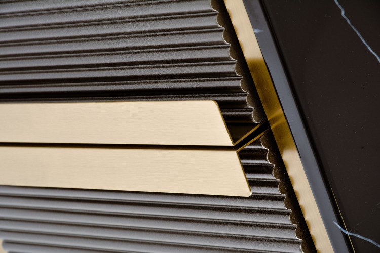 483f093cc037e296800877dbc7ec9e4d